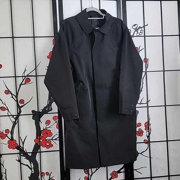 Arys Transeasonal Parka - Picture 10 of 15